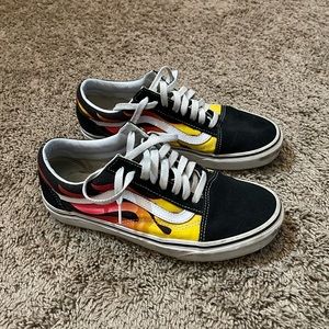 Vans old skool flame sneakers. Used.